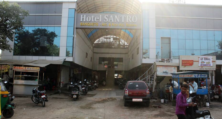 Hotel Santro, Ahmedabad 1